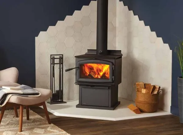 Regency Pro-Series F3500 large hybrid freestanding wood stove